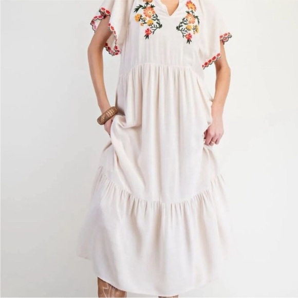 EASEL | Women's Cream Embroidered Tiered Maxi Dress with Pockets size Medium EASEL | Women's Cream Embroidered Tiered Maxi Dress with Pockets size Medium